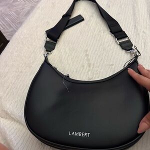 Black Women's - lambert